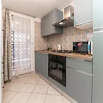Kikka Suite - Metro Pietralata, Terrace & Parking